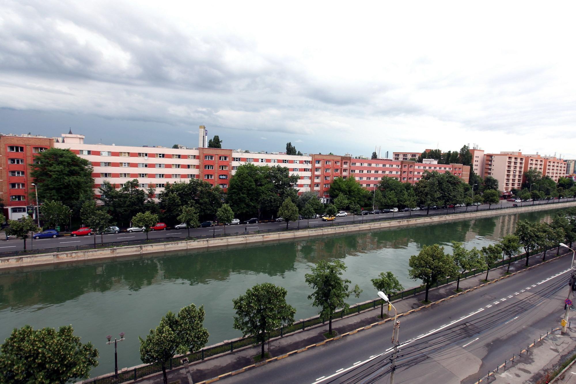 Ambiance Hotel Bucarest Exterior foto