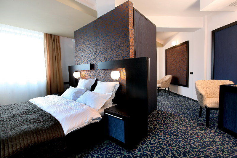 Ambiance Hotel Bucarest Exterior foto